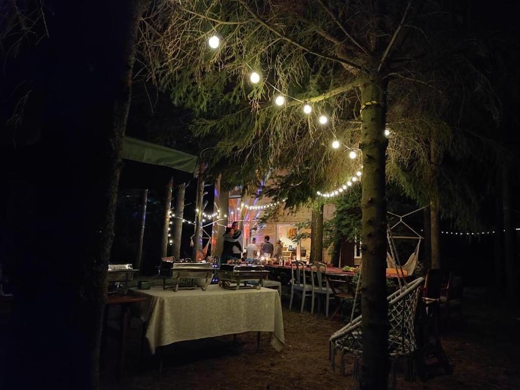 Mereaeaere Glamping Ja Rannamaja Liimala Exteriör bild