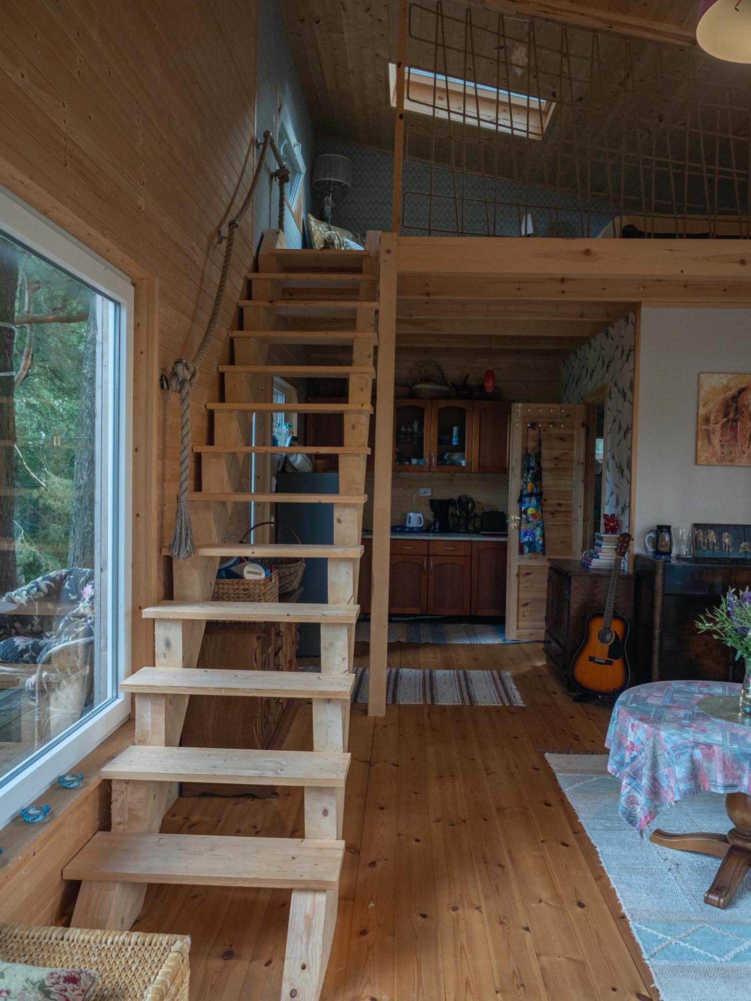 Mereaeaere Glamping Ja Rannamaja Liimala Exteriör bild