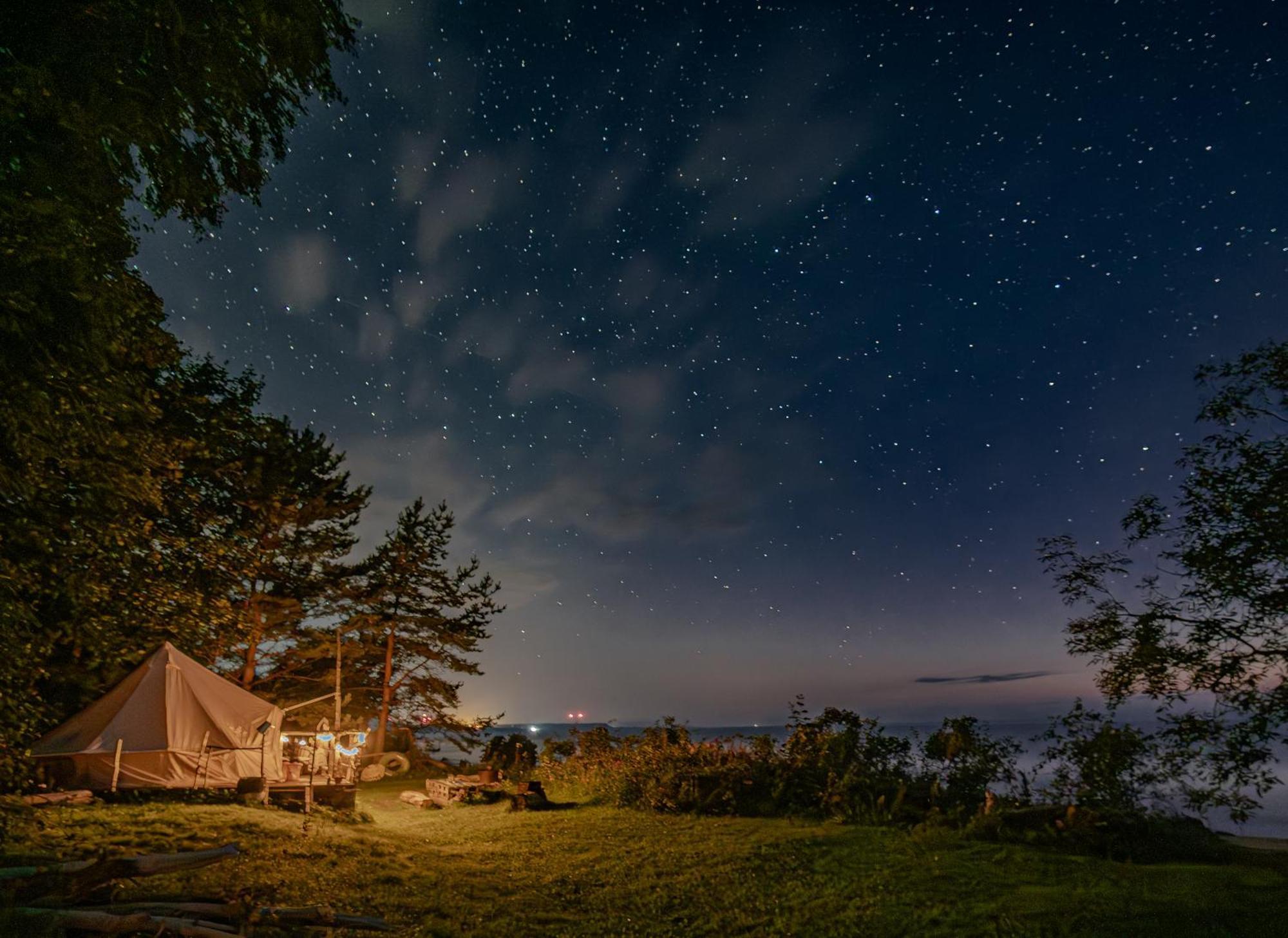 Mereaeaere Glamping Ja Rannamaja Liimala Exteriör bild